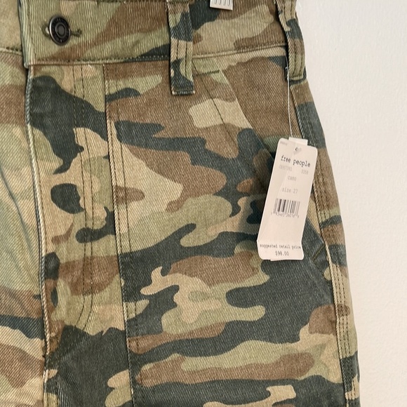FREE PEOPLE CAMO PANTS. NWT * - Picture 7 of 9